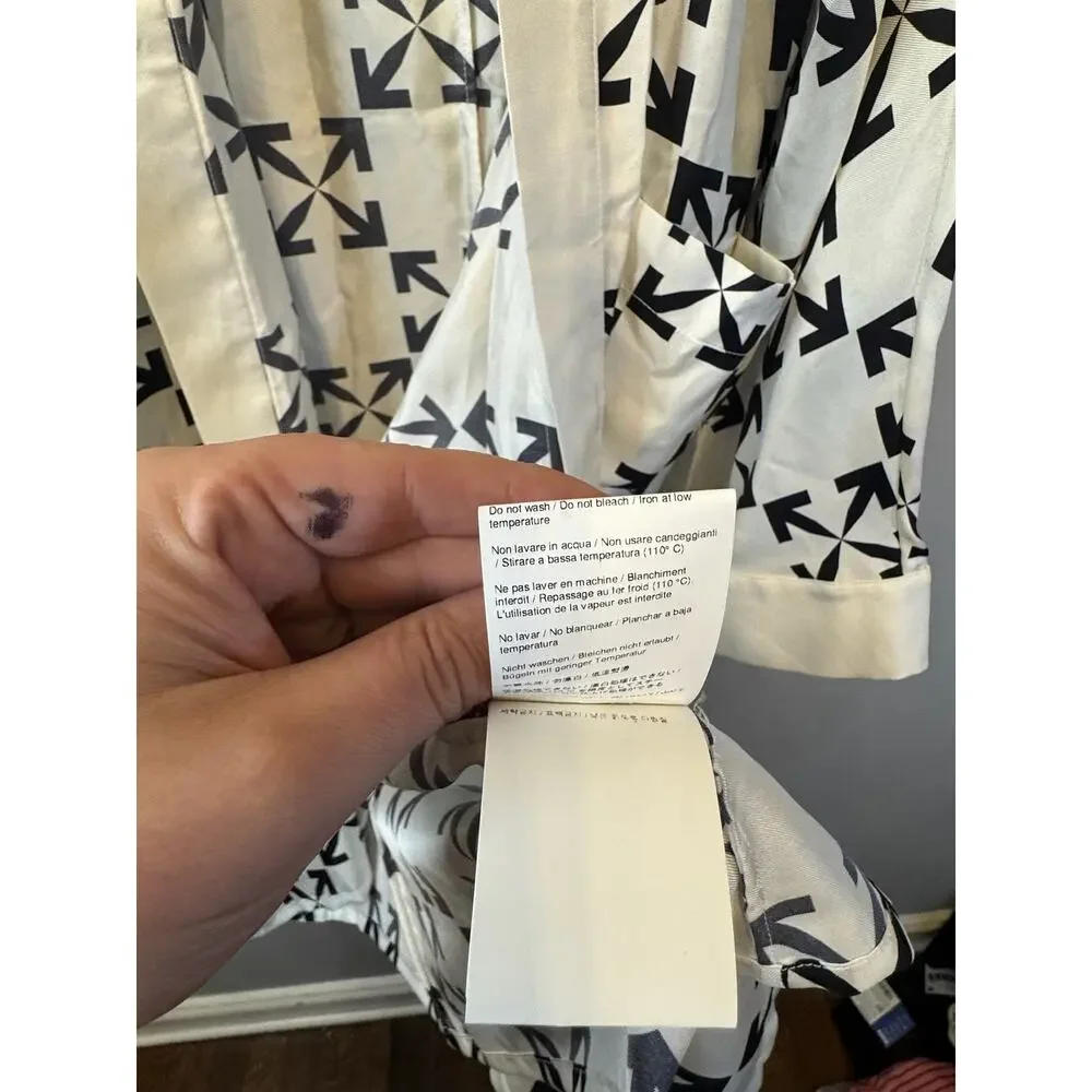 Off-White Virgil Abloh Arrow Pattern Silk Robe Size Small White Black - Picture 4 of 8